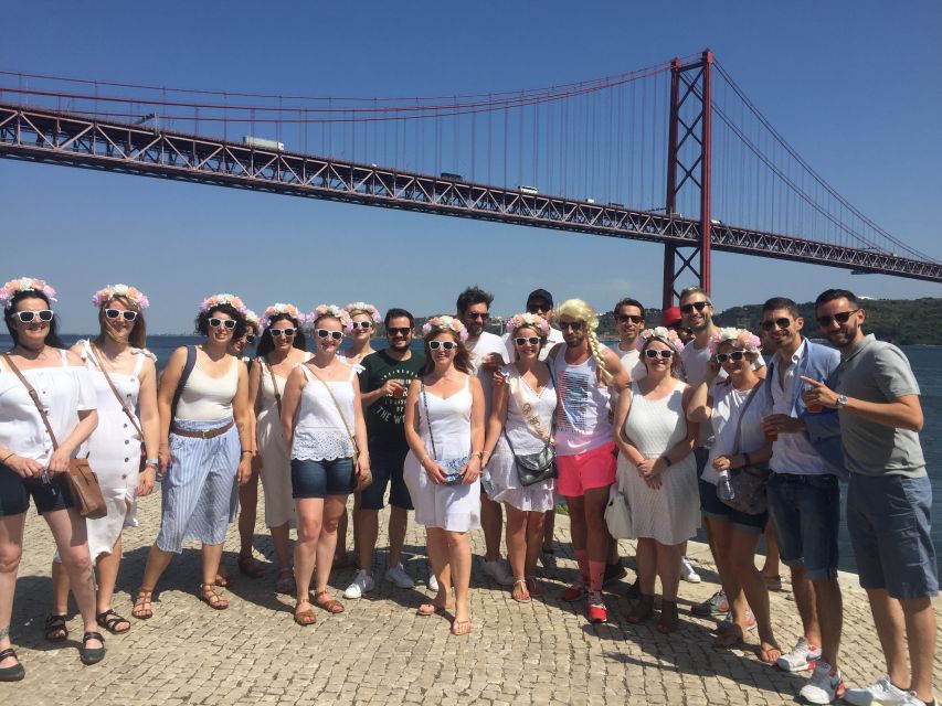 Lisbon: 1-Hour Beer, Sangria or Wine Bike Sightseeing Tour - The MAAT stop and its limits