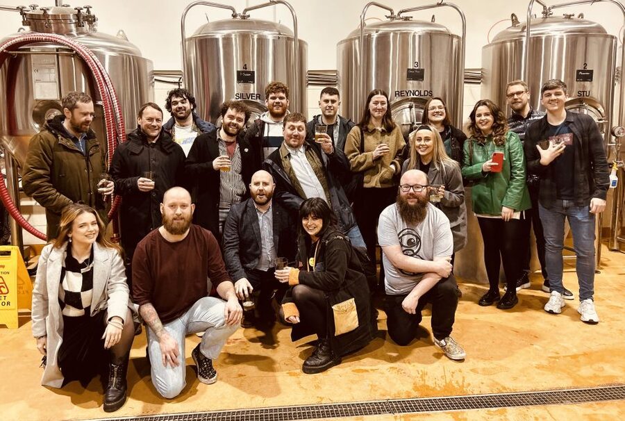 Liverpool: Brewery Bus Tour with 12 Beer and Pizza - The middle stops: taprooms, brewers, and local character