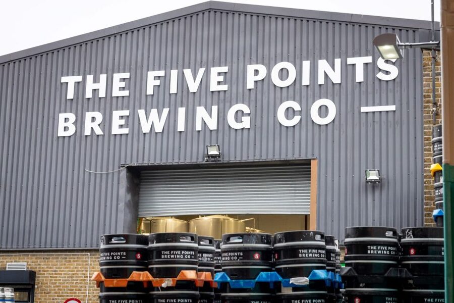 London: Craft Brewery Tour with Tasting of 4 Beers - Key points to know