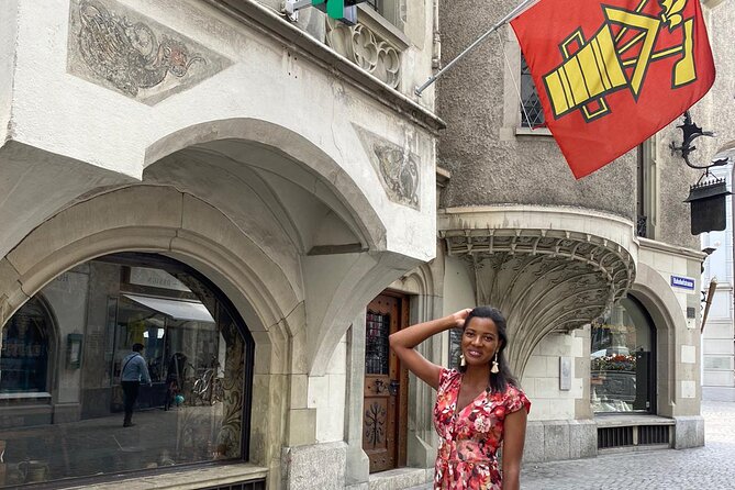 Lucerne Walking Tour and Beer Tasting - The Lion Monument and a darker side of Swiss history
