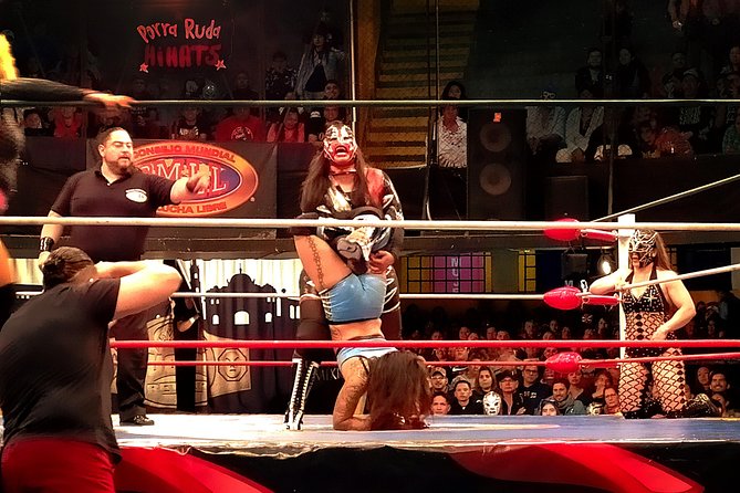 Lucha Libre wrestling show, tacos and beer with artist - Why lucha libre works so well for a first night in Mexico City