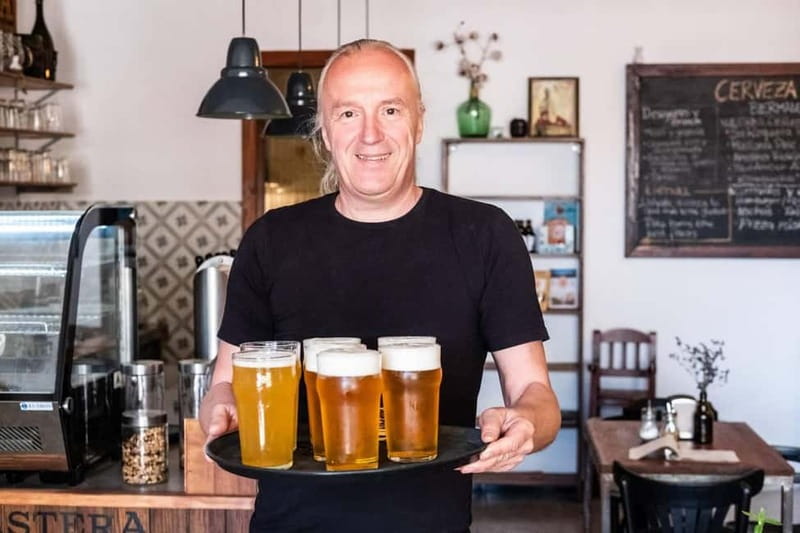 Mallorca: Craft beer tasting at the local Forastera brewery - A small Mallorca brewery with a clear local identity