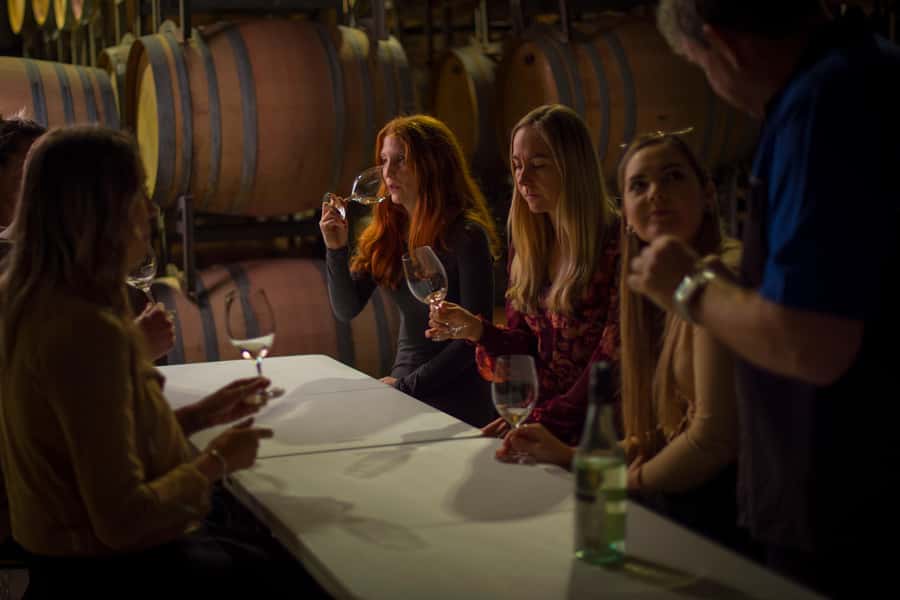 Margaret River: Winery Tour with Lunch and Brewery Visit - Pickup across the Margaret River community