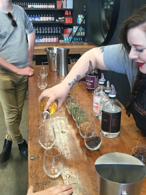 Melbourne: Yarra Valley Wine, Cider, Gin, Beer, & Choc Tour - The bus, group mood, and guide style