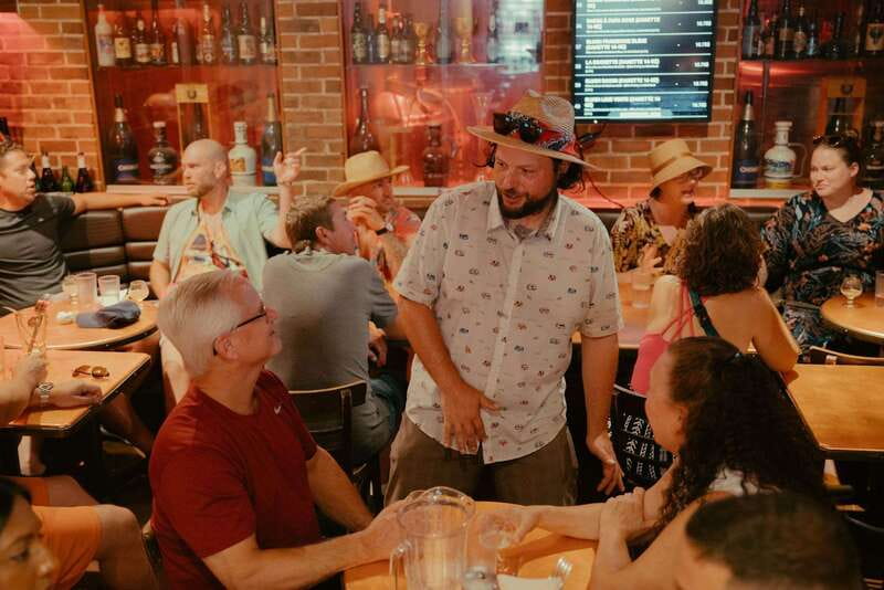 Montreal: Brewpub Experience Beer Tasting & Walking Tour - Walking through the Latin Quarter