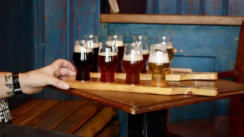 Munich: Guided Craft Beer & Cultural Tour With Snack - Seven beers, with sizes that change the pace