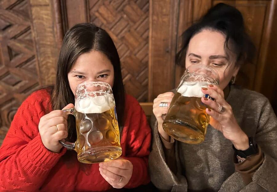 Munich: Old Town Food Tour with 10+ Tastings, Beer & Pretzel - Key points to know before booking