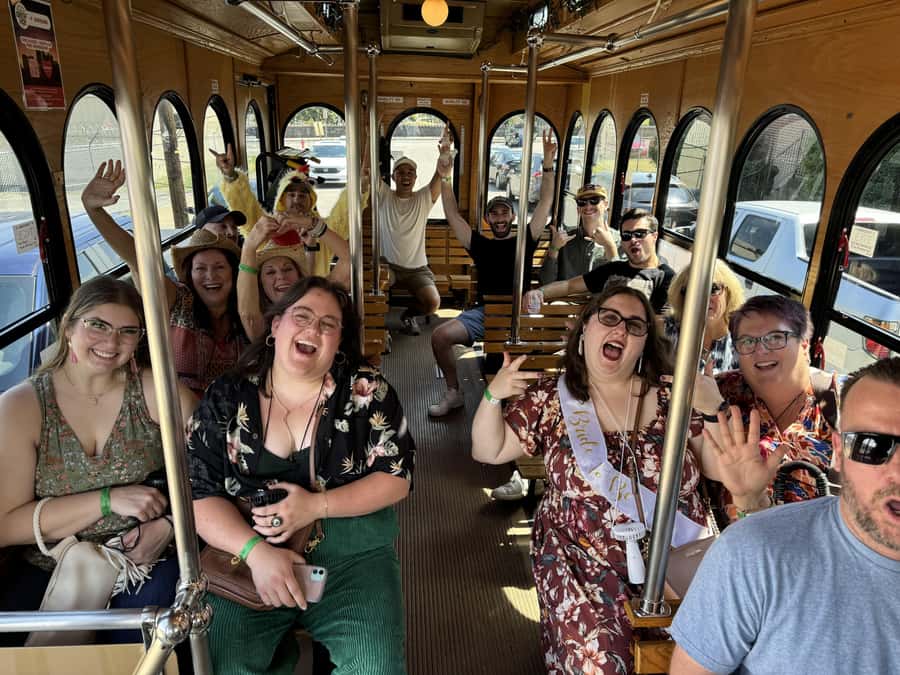 Nashville: Hop-On Hop-Off Brewery Trolley Tour - Stoke Haus Brewing & BBQ pairs beer with food