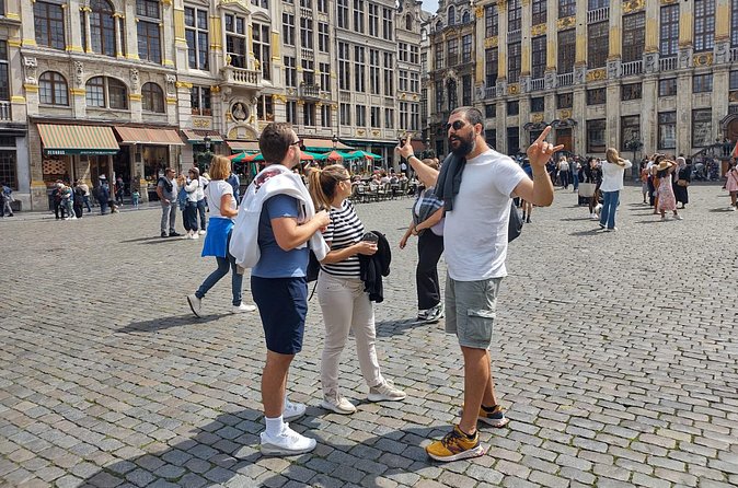 Navigate through Brussels and Discover Beer and Chocolate - How Tiago’s guiding style affects the experience