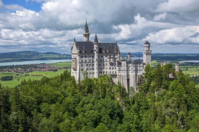Neuschwanstein Castle Tour for Large Groups - Key points to know before booking