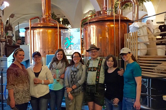 Neuschwanstein Castle Tour for Large Groups - King Ludwig’s castle and the value of a private guide