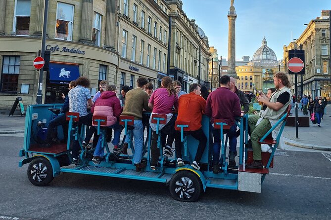 Newcastle beer or prosecco bike tour - Why the private group format matters