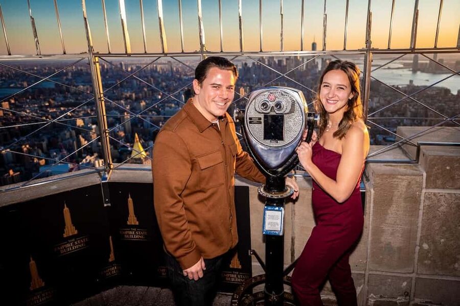 NYC: Empire State Building Tickets - Observatory & Museum - Entering through the Art Deco heart of the building