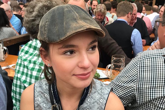 Oktoberfest Tour with table and unlimited beer - What happens after the table reservation