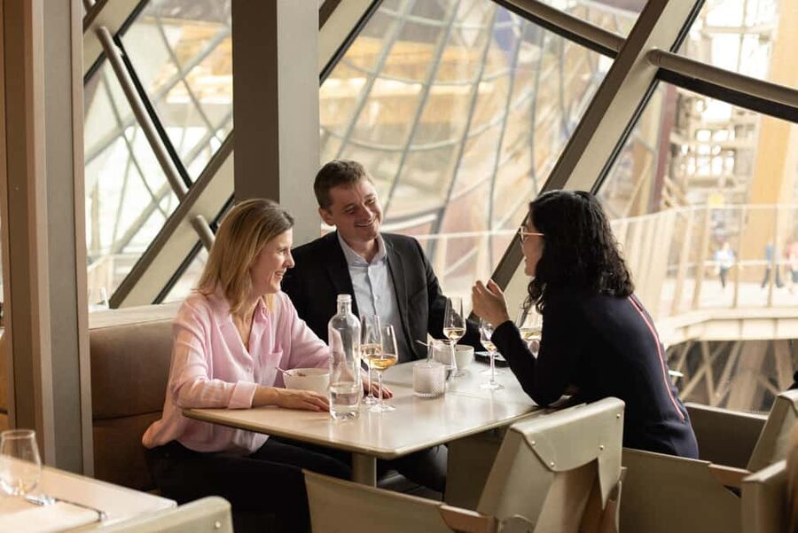 Paris: 3-Course Lunch at Eiffel Tower's Madame Brasserie - The view: Seine, Trocadéro, and La Défense