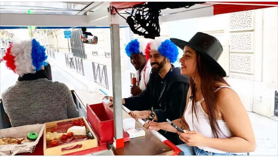Paris: Beer Bike Bar With Drinks Included - Should you book this Paris beer bike?