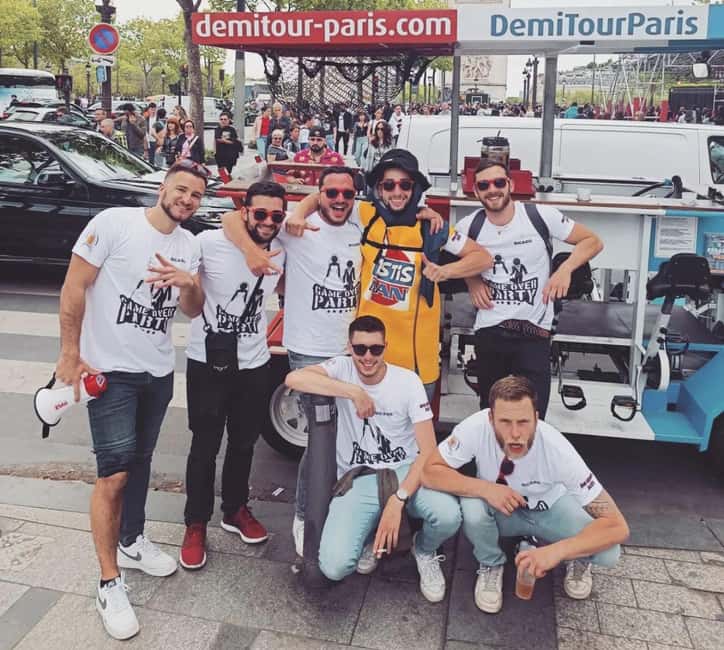 Paris: Beer Bike Bar With Drinks Included - A short run along the Champs-Élysées