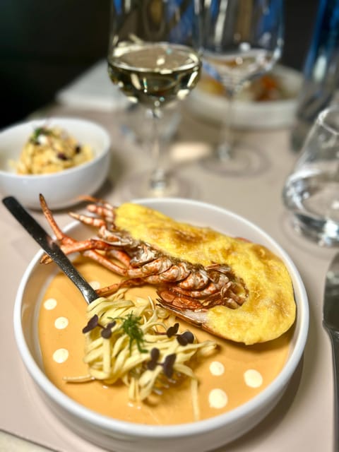 Paris: Eiffel Tower Dining, Gustave Menu at Madame Brasserie - Taking the lift to the first floor