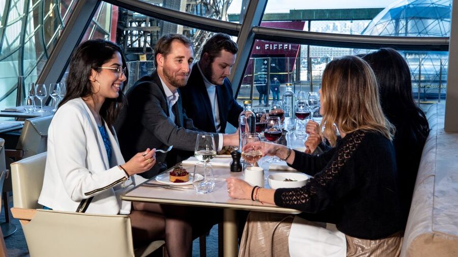 Paris: Eiffel Tower's Madame Brasserie 3-course lunch 12:00 - What the three courses are like