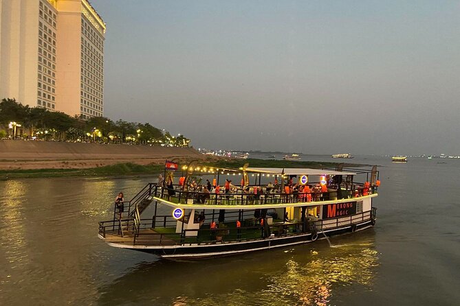 Phnom Penh: Sunset Cruise-Free Beers-Sodas-BBQ Buffet-fruit plate - Key points to know before you book