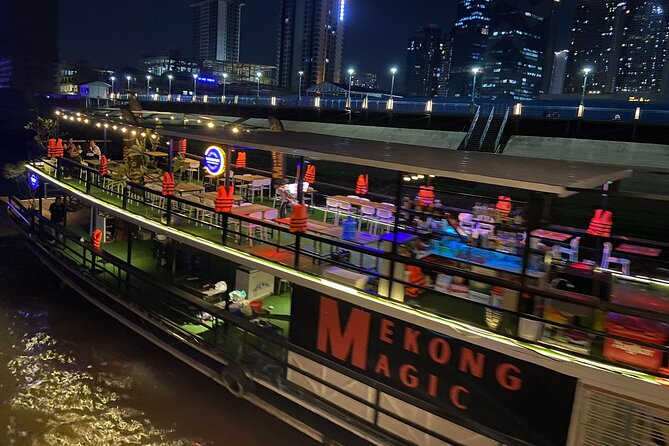 Phnom Penh: Sunset Cruise-Free Beers-Sodas-BBQ Buffet-fruit plate - Minutes 60 to 75: Tonle Sap and a quieter stretch