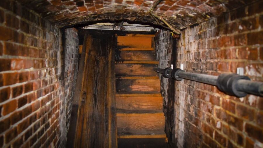 Portland: Underground Shanghai Tunnel Tour with Beer Tasting - How much of the tunnel network will you see?
