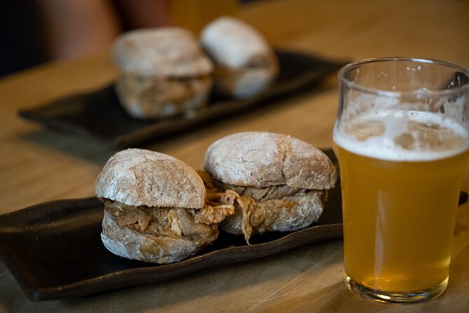 Porto Craft Beer Tour: 7 Beers + 3 Food Pairings in a Small Group - Bolhão Market brings beer into daily Porto life