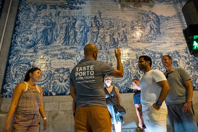 Porto Craft Beer Tour: 7 Beers + 3 Food Pairings in a Small Group - Seven beers, and possibly more than the advertised amount