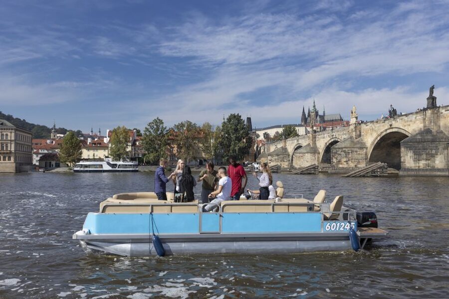 Prague: Beer Boat Tour - Meeting Between Two River Boats