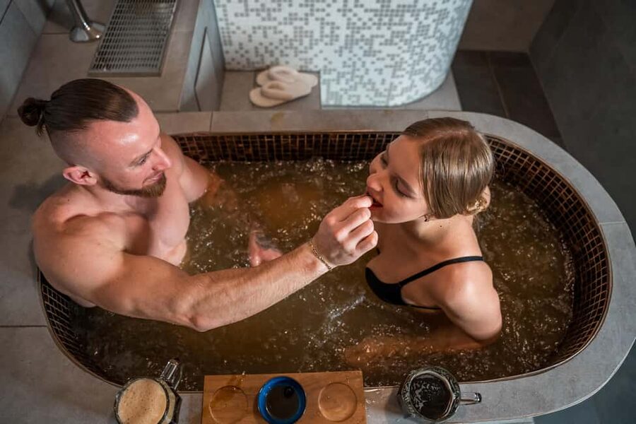 Prague: Beer Spa Experience with Unlimited Beer and Sauna - What is included, and what costs extra