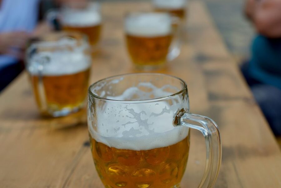 Prague beer tour with brewery visit and tasting - How much beer is included?