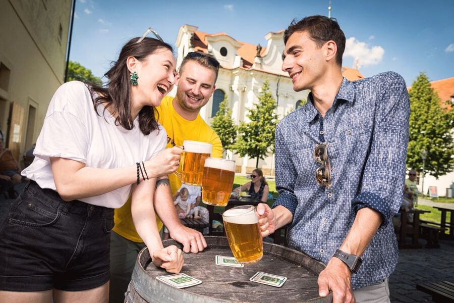 Prague: Castle Side Breweries & Pubs Guided Walking Tour - Who should book this Prague beer tour?