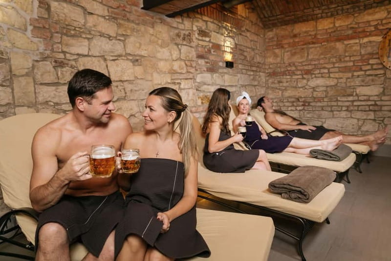 Prague: Lázně Pramen. Wine, Beer bath and Wellness SPA - The wine bath and its calmer mood