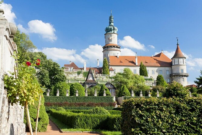 Prague Mini-Breweries Beer Tour with Czech Appetizers - Stop one: St. Ludmila and the Vinohrady start