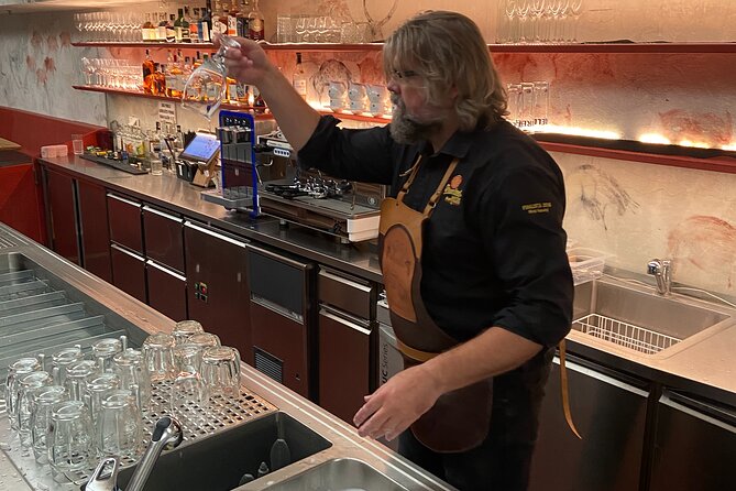 Prague Premium Craft Beer Tour - How much beer and food do you get?