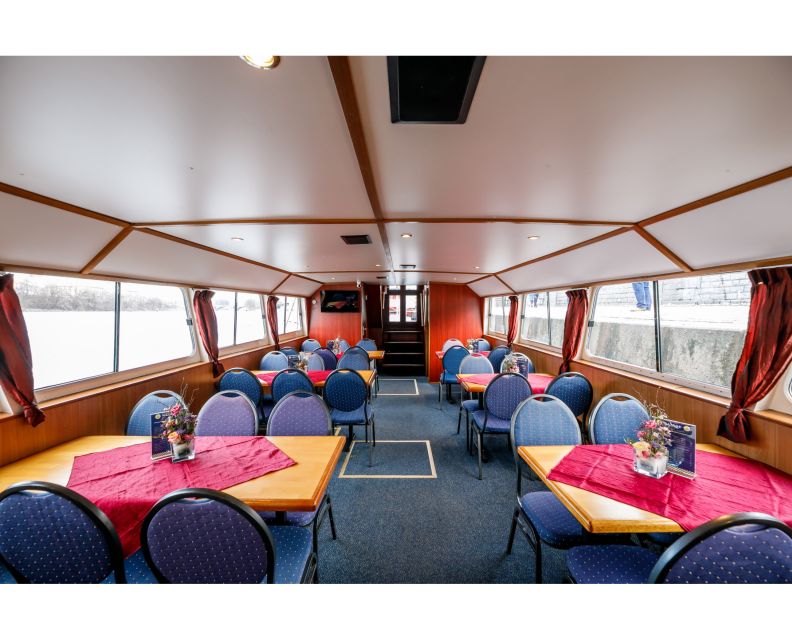 Prague: Private Beer Boat Cruise with Unlimited Beer - Rain or shine on the Vltava
