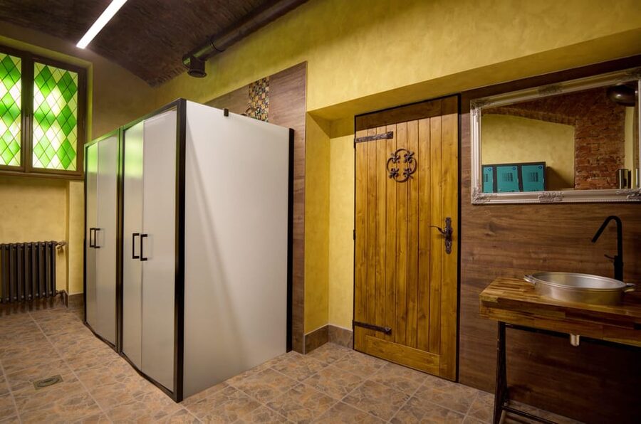 Prague: The Largest Beer SPA with Unlimited Beer Consumption - Who will enjoy this most?