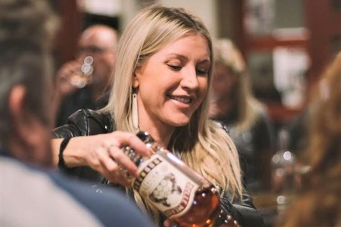 Premier Distillery & Craft Brewery Bus Tour with 9+ Tastings - What this Nashville tasting tour actually delivers
