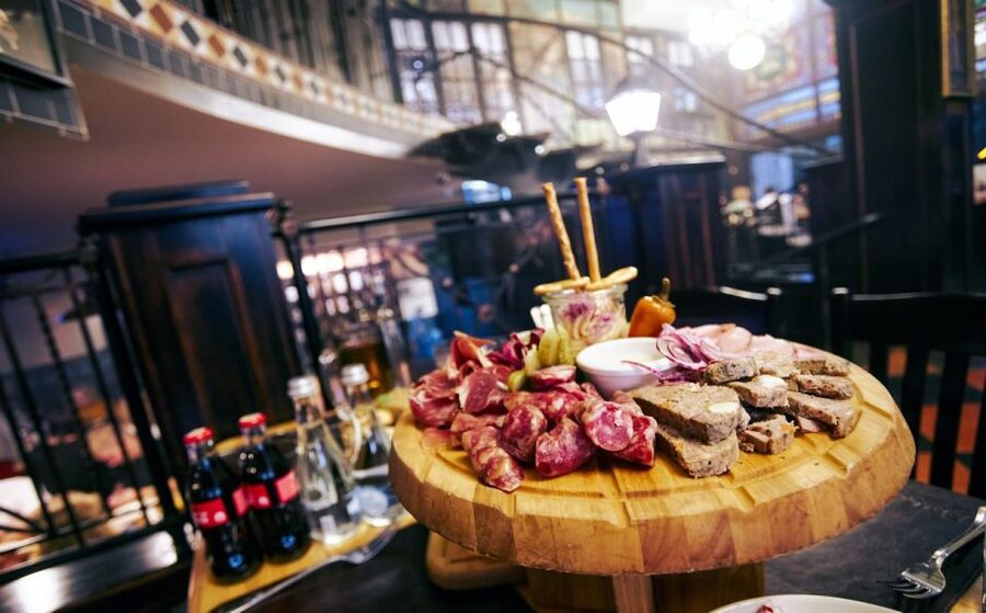 Private Beer Tasting Tour in Munich with Oktoberfest Museum - The 2-hour route: four beers and a useful introduction