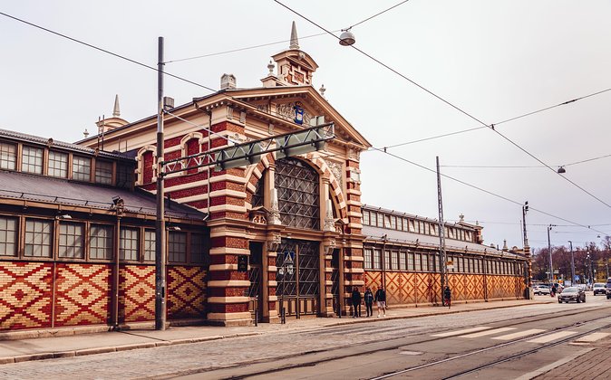 Private Culinary and Culture Tour in Helsinki - Walking Helsinki between the food stops