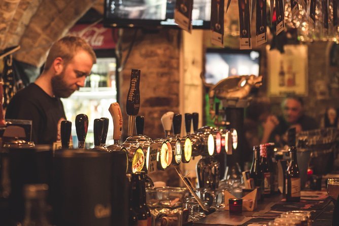 Private: Discover Bruges beers & brewery with chocolate pairing by a young local - ’t Brugs Beertje is the widest beer stop