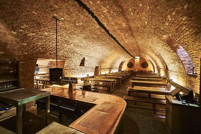 Private Munich Beer Hall Tour with 3-Course Meal & Beer Tastings - Museumsstüberl and the first beer tasting