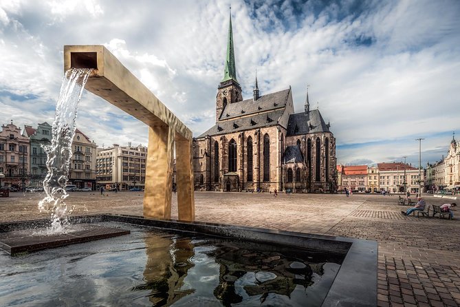 Private Pilsner brewery and Pilsen tour from Prague All-Inclusive - The 1.5-hour drive from Prague