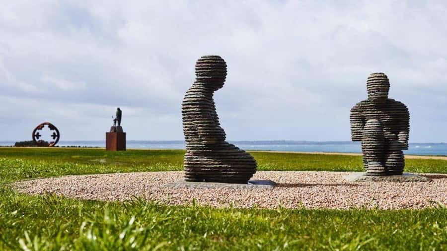 Private Tour: Mornington Peninsula Wine, Beer & Hotsprings - Arthur’s Seat brings the widest views