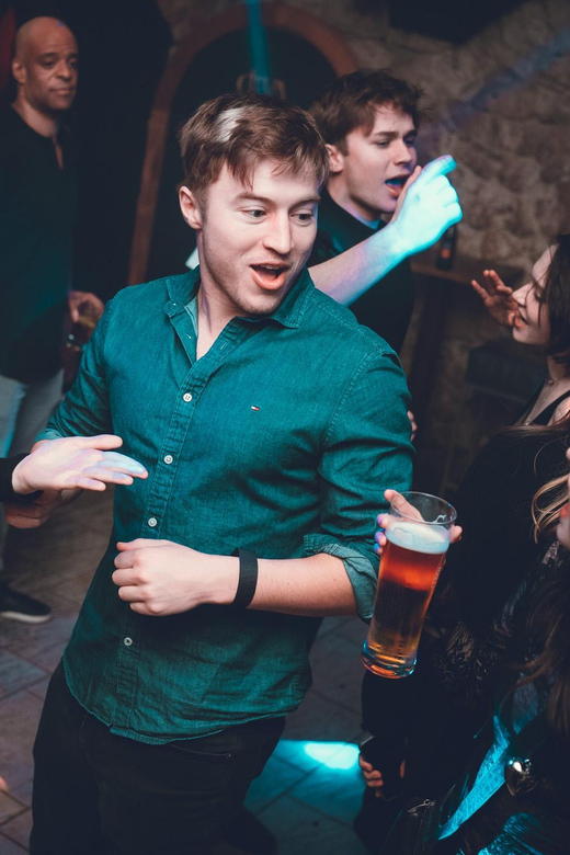 Pub Crawl 1hr Unlimited Beer + Vodka then Clubs in Katowice - Starting at 9:30PM on Dworcowa Street
