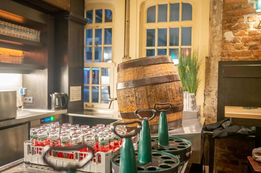 Public brewhouse tour Cologne in English - Bierhaus en d’r Salzgass: see another side of the tradition