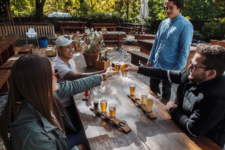Queenstown: Craft Beer Brewery Tour with Lunch - Key points at a glance