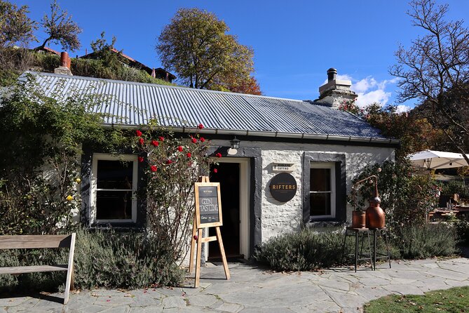 Queenstown Gin, Wine & Beer Tour | Adults Only - Who should book this adults-only outing?