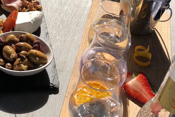 Red White & Brew - Wine, Gin & Beer Tour with Tastings from Adelaide - A full Barossa day without the designated-driver problem