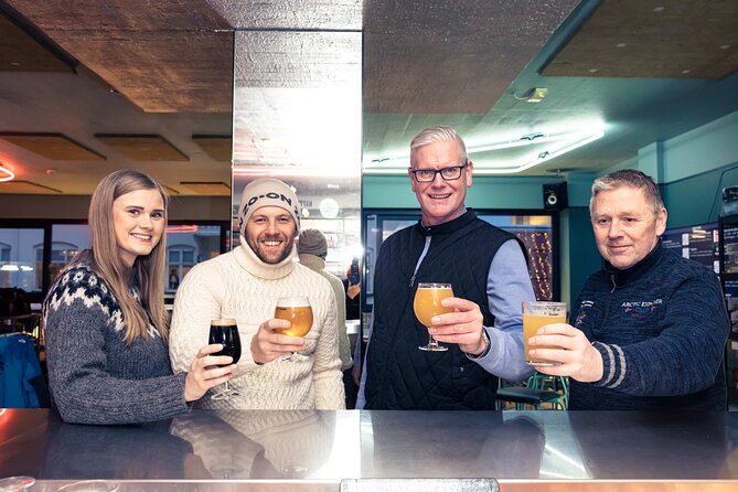 Reykjavik Beer & Booze Tour - What the small group changes